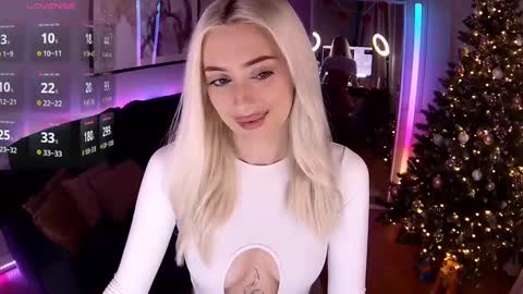 Loren Wood online show from 01/04/25, 02:25