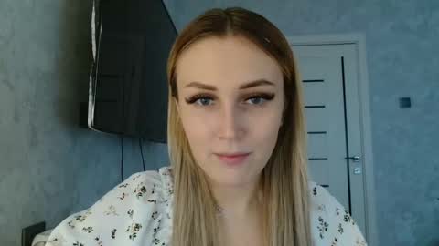 Snapshot of 7melania chatting on 09/20/25, 12:06 7melania online show from 09/20/25, 12:06