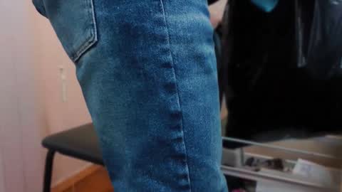 bob big head online show from 12/13/24, 03:43