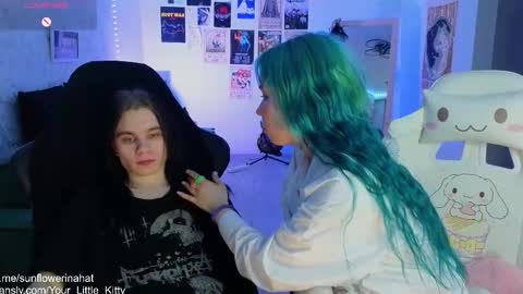 Snapshot of 819sunflowerinahat2016 chatting on 03/07/25, 02:45 Cornelia and Dante online show from 03/07/25, 02:45