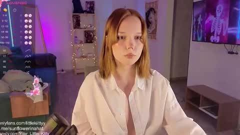 Snapshot of 819sunflowerinahat2016 chatting on 11/05/25, 03:45 Cornelia and Dante online show from 11/05/25, 03:45