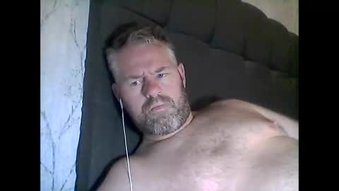 81jonnyx online show from 10/17/25, 08:17