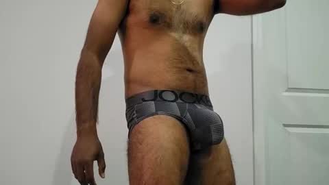 8inch_desi online show from 06/08/26, 12:58
