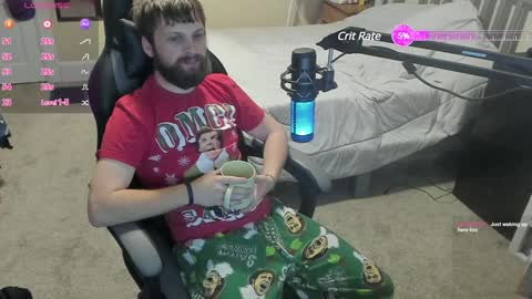 Snapshot of 8inchchaterbater chatting on 12/16/24, 02:49 will online show from 12/16/24, 02:49