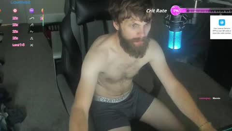 Snapshot of 8inchchaterbater chatting on 10/01/25, 01:39 will online show from 10/01/25, 01:39