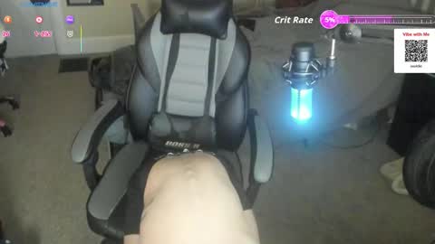 Snapshot of 8inchchaterbater chatting on 11/04/25, 02:27 will online show from 11/04/25, 02:27