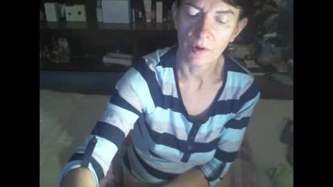 Snapshot of 8mistress8 chatting on 09/29/25, 06:46 8MISTRESS8 online show from 09/29/25, 06:46