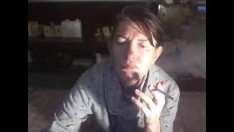 Snapshot of 8mistress8 chatting on 10/28/25, 06:32 8MISTRESS8 online show from 10/28/25, 06:32