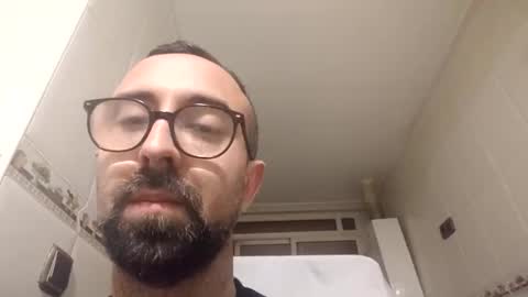 Snapshot of 90gonzalo chatting on 03/02/26, 12:24 90gonzalo online show from 03/02/26, 12:24