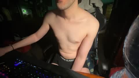 Snapshot of 91stefisexy91 chatting on 01/02/25, 10:22 91stefisexy91 online show from 01/02/25, 10:22