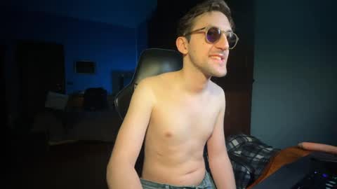 Snapshot of 91stefisexy91 chatting on 02/06/25, 11:37 91stefisexy91 online show from 02/06/25, 11:37