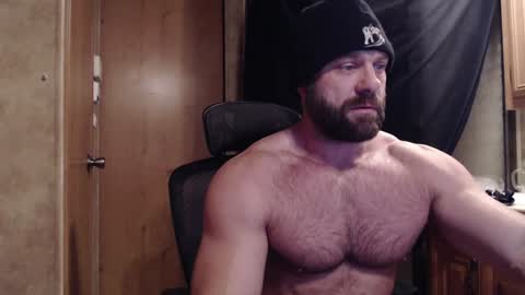 Snapshot of 9fat_inches chatting on 01/31/25, 05:09 9 fat inches online show from 01/31/25, 05:09