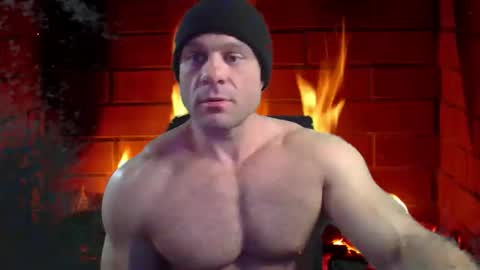 Snapshot of 9fat_inches chatting on 02/15/26, 04:53 9 fat inches online show from 02/15/26, 04:53