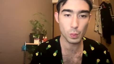 Snapshot of 9thislandd chatting on 12/15/24, 11:12 9thislandd online show from 12/15/24, 11:12