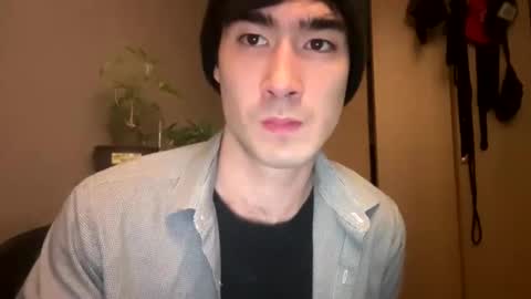 Snapshot of 9thislandd chatting on 01/25/25, 06:12 9thislandd online show from 01/25/25, 06:12