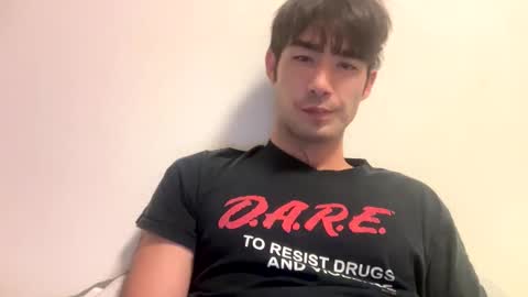 Snapshot of 9thislandd chatting on 11/20/25, 11:43 9thislandd online show from 11/20/25, 11:43