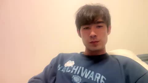 Snapshot of 9thislandd chatting on 12/05/25, 02:03 9thislandd online show from 12/05/25, 02:03