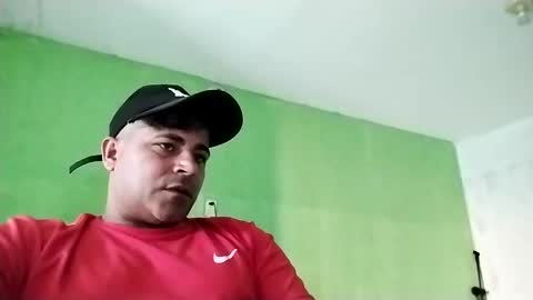 Snapshot of 9vinhocamshow chatting on 02/24/25, 07:09 9vinhocamshow online show from 02/24/25, 07:09