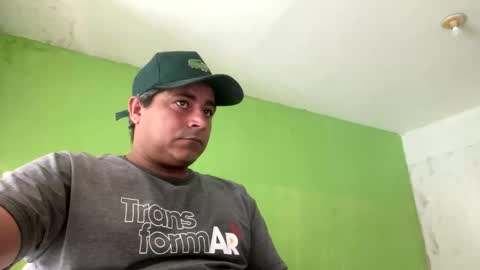 Snapshot of 9vinhocamshow chatting on 11/13/25, 11:20 9vinhocamshow online show from 11/13/25, 11:20