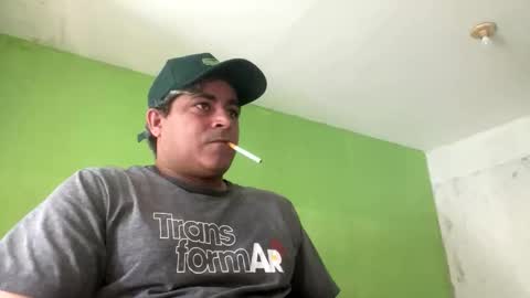 Snapshot of 9vinhocamshow chatting on 11/28/25, 11:35 9vinhocamshow online show from 11/28/25, 11:35