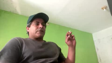 Snapshot of 9vinhocamshow chatting on 11/30/25, 11:25 9vinhocamshow online show from 11/30/25, 11:25