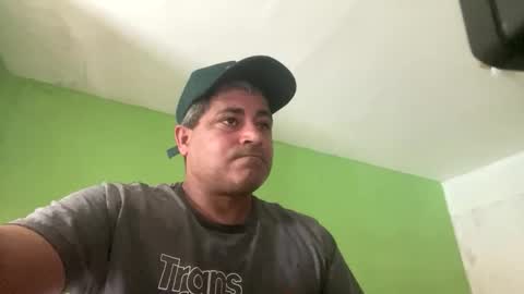 Snapshot of 9vinhocamshow chatting on 01/08/26, 11:56 9vinhocamshow online show from 01/08/26, 11:56