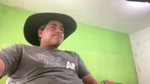 Snapshot of 9vinhocamshow chatting on 02/09/26, 11:36 9vinhocamshow online show from 02/09/26, 11:36