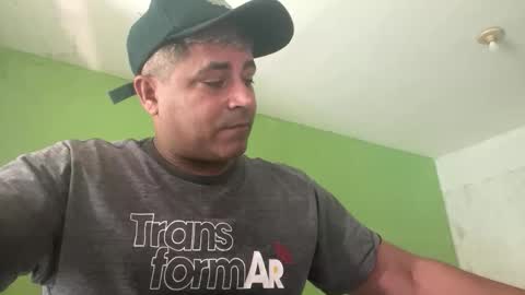 Snapshot of 9vinhocamshow chatting on 02/13/26, 11:06 9vinhocamshow online show from 02/13/26, 11:06