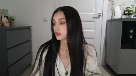 Snapshot of 9west chatting on 05/10/26, 11:37 KARINA online show from 05/10/26, 11:37
