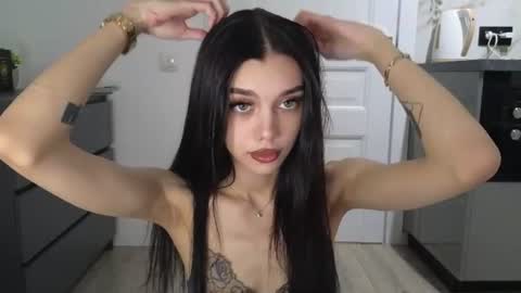 Snapshot of 9west chatting on 07/15/26, 09:47 KARINA online show from 07/15/26, 09:47