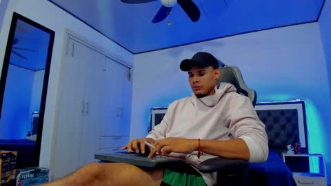 rick online show from 01/03/25, 04:44