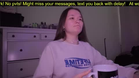 Snapshot of _3x7_ chatting on 10/02/25, 09:16 _3x7_ online show from 10/02/25, 09:16