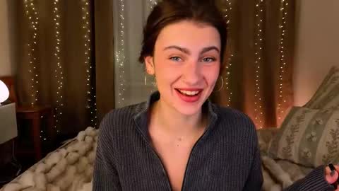 Willow online show from 12/16/25, 09:20