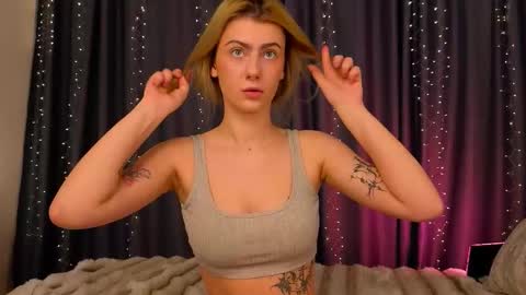 Willow online show from 03/17/26, 05:33