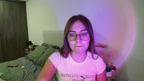 abby 3 online show from 03/03/25, 02:15