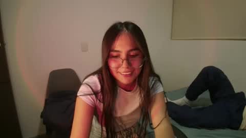 abby 3 online show from 04/23/26, 01:29