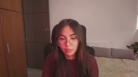 Snapshot of _abbyyyy_ chatting on 07/24/26, 03:54 abby 3 online show from 07/24/26, 03:54