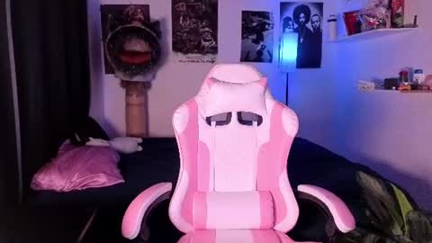 abigaill online show from 06/28/26, 05:35