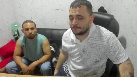     ----       online show from 04/25/26, 11:02