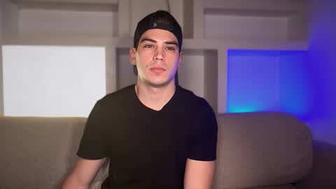 _aesthetic online show from 02/09/26, 01:15