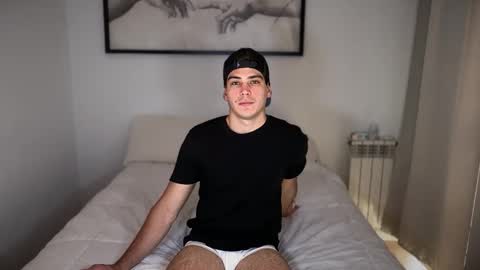 _aesthetic online show from 02/23/26, 10:34