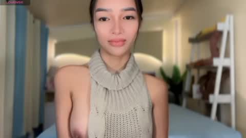 Snapshot of _agatha69_ chatting on 12/17/25, 02:39 agatha online show from 12/17/25, 02:39