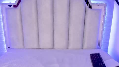  Alaia online show from 02/12/25, 03:05