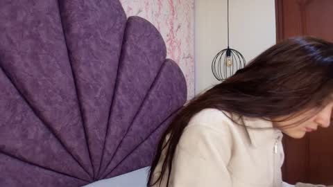  Alaia online show from 10/18/25, 11:55