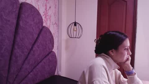  Alaia online show from 12/20/25, 11:50