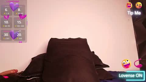 Snapshot of _alana_rosse chatting on 09/26/25, 04:49 alana Rosse online show from 09/26/25, 04:49