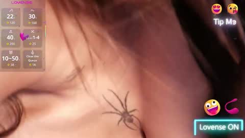 Snapshot of _alana_rosse chatting on 10/04/25, 01:58 alana Rosse online show from 10/04/25, 01:58