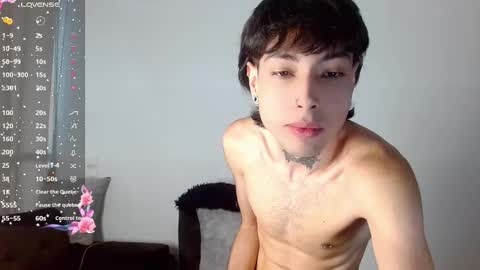 _alexblunt_ online show from 12/31/24, 09:17