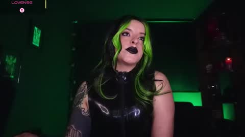 Miss Alice  My internet sucks these days see you soon online show from 11/09/25, 08:07