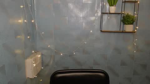 Alice online show from 01/23/25, 01:35